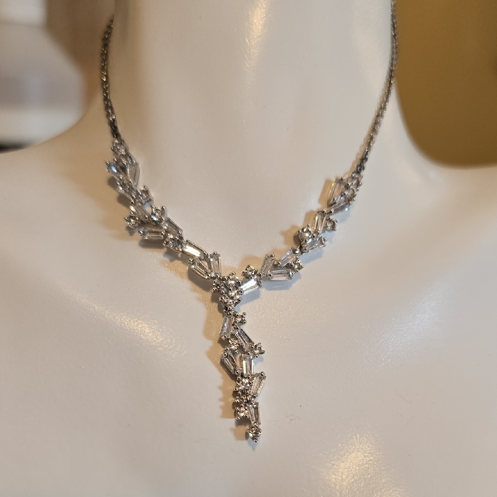 Simply Vera Vera Wang Silver Choker Necklace, WHITE SAPPHIRES